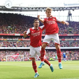 Five-Star Odegaard: Arsenal's Unforgettable Victory vs. Everton (2021-22)