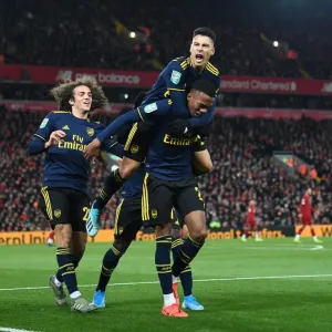 Five-Star Willock: Arsenal's Shocking 5-5 Draw and Penalty Win Against Liverpool in Carabao Cup