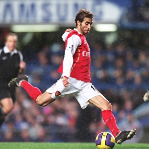 Flamini in Action: Arsenal vs. Chelsea, FA Premiership, Stamford Bridge (2006)