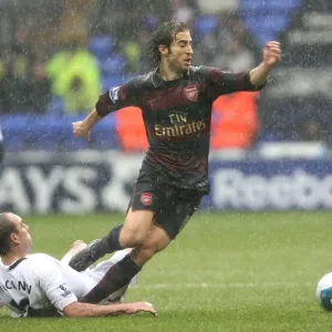Flamini's Double: Arsenal Edge Past Bolton 3-2 in Premier League Thriller Flamini's Double: Arsenal Edge Past Bolton 3-2 in Premier League Thriller