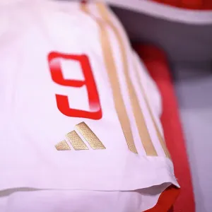 Focus on the Future: Beth Mead's Determined Gaze at the Adidas Logo before Arsenal vs Manchester City (Barclays Women's Super League, 2023-24)