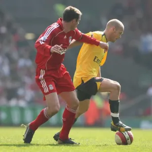Freddie Ljungberg (Arsenal) Jamie Carragher (Liverpool) Freddie Ljungberg (Arsenal) Jamie Carragher (Liverpool)