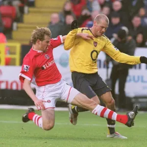 Freddie Ljungberg (Arsenal) Jonathan Spector (Charlton) Freddie Ljungberg (Arsenal) Jonathan Spector (Charlton)