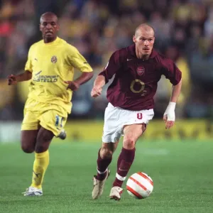 Freddie Ljungberg (Arsenal) Marcos Seena (Villarreal). Villarreal 0: 0 Arsenal Freddie Ljungberg (Arsenal) Marcos Seena (Villarreal). Villarreal 0: 0 Arsenal