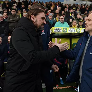 Freddie Ljungberg and Daniel Farke: A Pre-Match Handshake Ahead of Norwich City vs. Arsenal FC (Premier League, December 2019)
