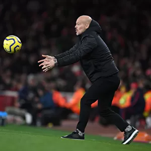 Freddie Ljungberg Leads Arsenal at Emirates Stadium: Arsenal vs Brighton (2019-20)