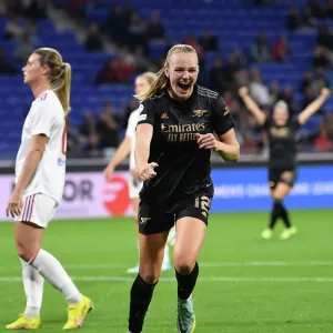 Frida Maanum Scores Arsenal's Second Goal in UEFA Women's Champions League Victory over Olympique Lyonnais (October 2022) Frida Maanum Scores Arsenal's Second Goal in UEFA Women's Champions League Victory over Olympique Lyonnais (October 2022)