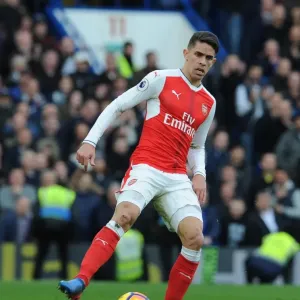 Gabriel (Arsenal). Chelsea 3: 1 Arsenal. Premier League. Stamford Bridge, 4 / 2 / 17. Credit
