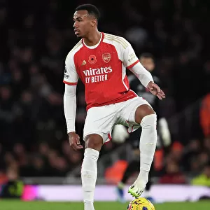 Gabriel Faces Off: Arsenal's Defender in Premier League Showdown (2023-24)