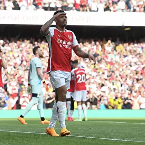 Gabriel Jesus Brace: Arsenal Crush Wolverhampton 4-0 (2022-23)