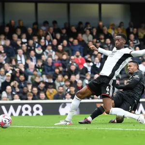 Gabriel Jesus Faces Off Against Tosin Adarabioyo: Fulham vs. Arsenal, Premier League 2022-23
