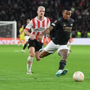 Gabriel Jesus Goes Head-to-Head: Arsenal vs. PSV Eindhoven in Europa League Battle