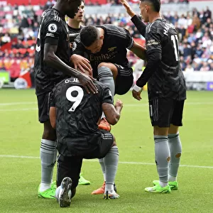 Gabriel Jesus and Granit Xhaka Celebrate Arsenal's Second Goal vs Brentford (2022-23)