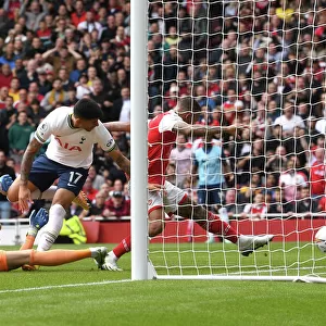 Gabriel Jesus Scores the Decisive Goal: Arsenal's Triumph over Tottenham in the 2022-23 Premier League