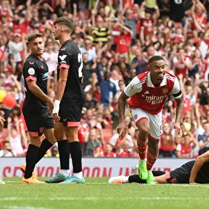 Gabriel Jesus Scores Fifth Goal: Arsenal's Emirates Cup Victory over Sevilla