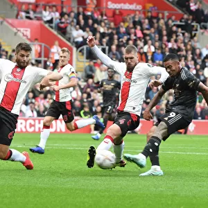 Gabriel Jesus vs. Lyanco: Battle at St. Mary's - Southampton vs. Arsenal, Premier League 2022-23