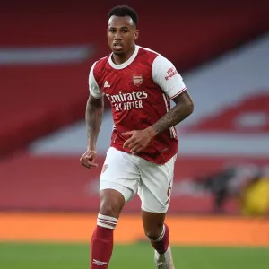 Gabriel Magalhaes in Action: Arsenal vs. West Bromwich Albion (2020-21) - Emirates Stadium