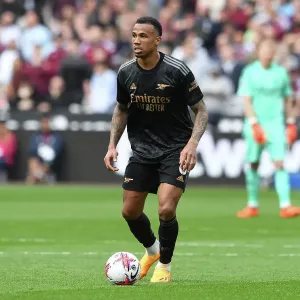 Gabriel Magalhaes in Action: Arsenal vs West Ham United, Premier League 2022-23