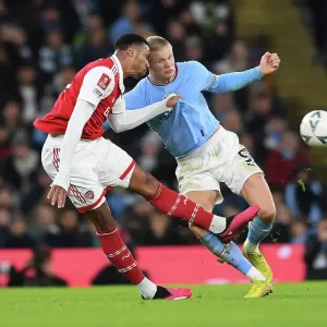 Gabriel Magalhães gegen Erling Haaland: Ein Kampf um die FA-Cup-Herrschaft – Manchester City gegen Arsenal (2022/23) Gabriel Magalhães gegen Erling Haaland: Ein Kampf um die FA-Cup-Herrschaft – Manchester City gegen Arsenal (2022/23)
