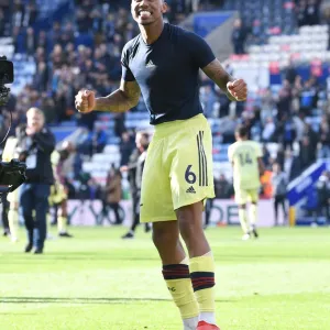 Gabriel Magalhaes's Celebration: Arsenal Secures Victory Over Leicester City in the 2021-22 Premier League