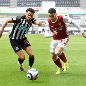 Gabriel Martinelli Clashes with Jacob Murphy: Newcastle vs. Arsenal, Premier League 2021 (Behind Closed Doors)