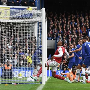 Gabriel's Stunning Goal: Arsenal Triumphs Over Chelsea in the Premier League 2022-23