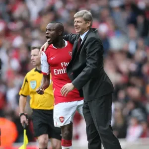 Gallas and Wenger: Unforgettable Emirates Goal Celebration (2007, Arsenal vs Manchester United)