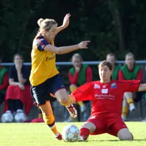 Gemma Davison (Arsenal) Birgit Gumpenberger (Neulengbach) Gemma Davison (Arsenal) Birgit Gumpenberger (Neulengbach)