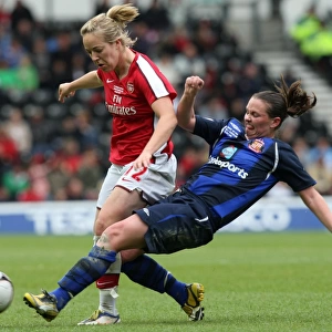 Gemma Davison (Arsenal) Kelly McDougall (Sunderland)