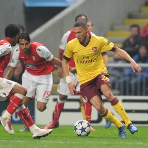 Gibbs vs. Garcia: Arsenal's Defensive Battle at Braga's Fortress, UEFA Champions League 2010 Gibbs vs. Garcia: Arsenal's Defensive Battle at Braga's Fortress, UEFA Champions League 2010