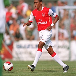 Gilberto in Action: Arsenal's Midfield Master at Pre-Season Training, Austria 2006