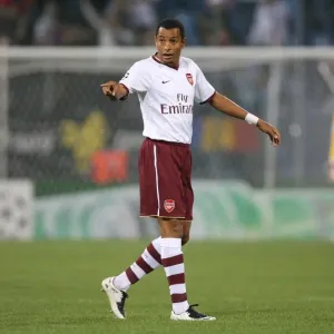 Gilberto (Arsenal) Gilberto (Arsenal)