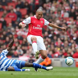Gilberto (Arsenal) Emerse Fae (Reading)