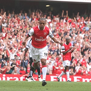 Gilberto scoring the 3rd Arsenal goal