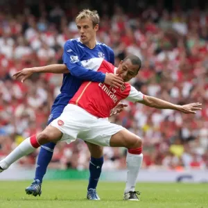 Gilberto vs. Neville: Arsenal's 1-0 Victory Over Everton, Barclays Premier League, Emirates Stadium, 2008