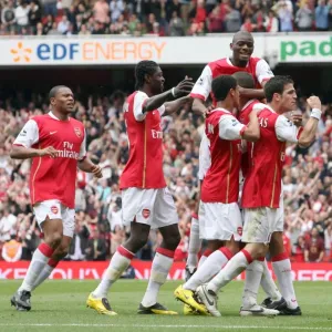 Gilberto and the Young Guns: Arsenal's Unforgettable Goal vs. Chelsea (1:1, FA Premiership, 2007) Gilberto and the Young Guns: Arsenal's Unforgettable Goal vs. Chelsea (1:1, FA Premiership, 2007)