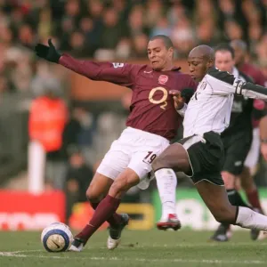Gilberto's Dominance: Arsenal's 4-0 Victory Over Fulham, March 2006 Gilberto's Dominance: Arsenal's 4-0 Victory Over Fulham, March 2006
