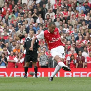 Gilberto's Penalty: Arsenal vs. Chelsea, 1-1