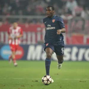 Gilles Sunu's Shining Performance: Arsenal Triumphs over Olympiacos in UEFA Champions League (9/12/2009)