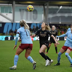 Gio Queiroz in Action: Manchester City vs. Arsenal, FA Women's Super League 2022-23