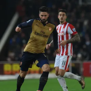 Giroud in Action: Arsenal vs. Stoke City, Premier League 2015-16