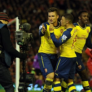 Giroud and Oxlade-Chamberlain Celebrate Arsenal's Goals Against Liverpool (2014/15)