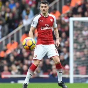 Granit Xhaka in Action: Arsenal vs. Watford, Premier League 2017-18