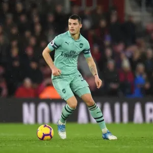 Granit Xhaka: In Action Against Southampton, Premier League 2018-19