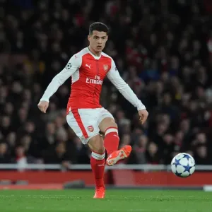Granit Xhaka (Arsenal). Arsenal 1: 5 Bayern Munich Granit Xhaka (Arsenal). Arsenal 1: 5 Bayern Munich