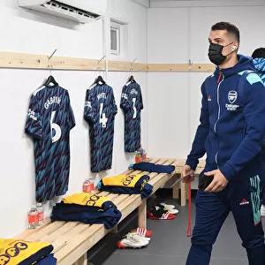 Granit Xhaka in Arsenal Changing Room Before Leeds United vs Arsenal, Premier League 2021-22