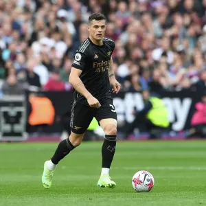 Granit Xhaka: Arsenal's Brilliant Midfield Performance Against West Ham United in Premier League