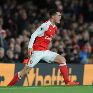 Granit Xhaka: Arsenal's Midfield Mastermind in Action vs Leicester City, Premier League 2016-17 Granit Xhaka: Arsenal's Midfield Mastermind in Action vs Leicester City, Premier League 2016-17