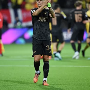 Granit Xhaka's Applause: Arsenal's Victory in Bodø/Glimt UEFA Europa League Match