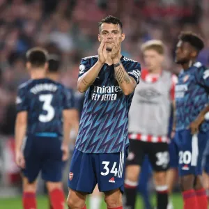 Granit Xhaka's Emotional Return: Arsenal's Triumphant Victory over Brentford, 2021-22 Premier League Granit Xhaka's Emotional Return: Arsenal's Triumphant Victory over Brentford, 2021-22 Premier League